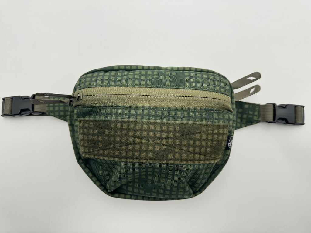 Multifunctional Fanny Pack (Various Colors and Patterns)