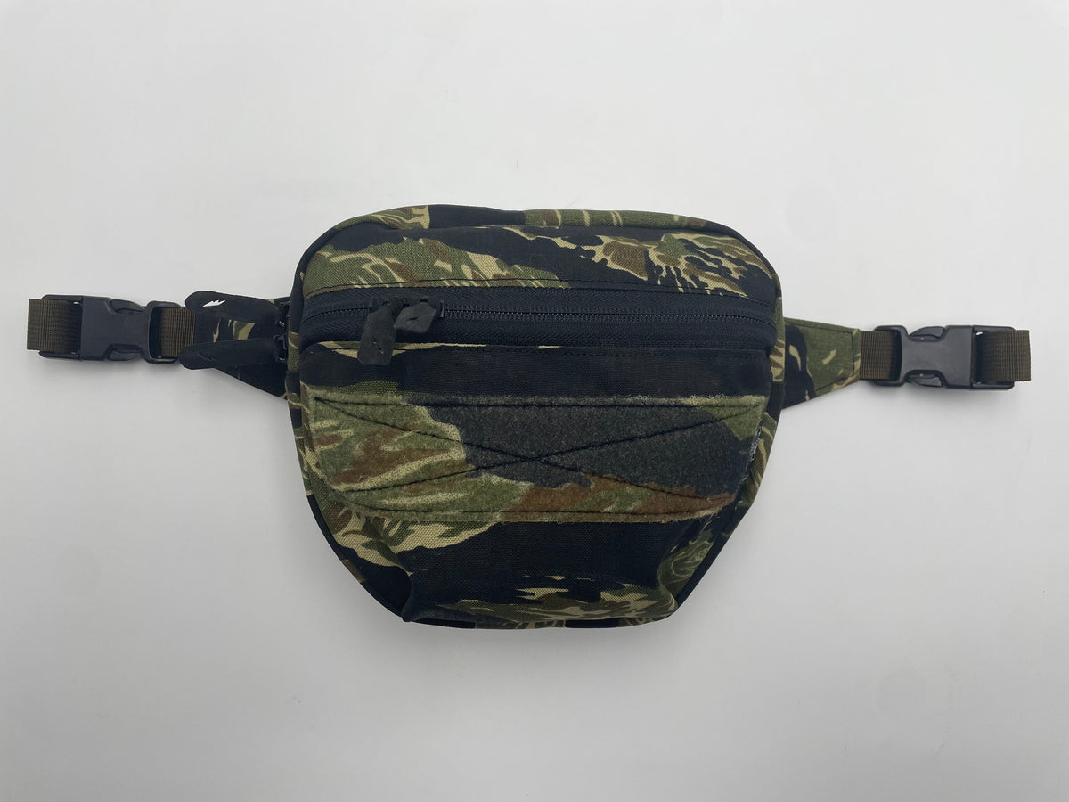 Multifunctional Fanny Pack (Various Colors and Patterns)