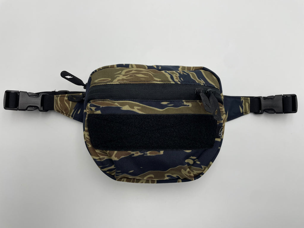 Multifunctional Fanny Pack (Various Colors and Patterns)
