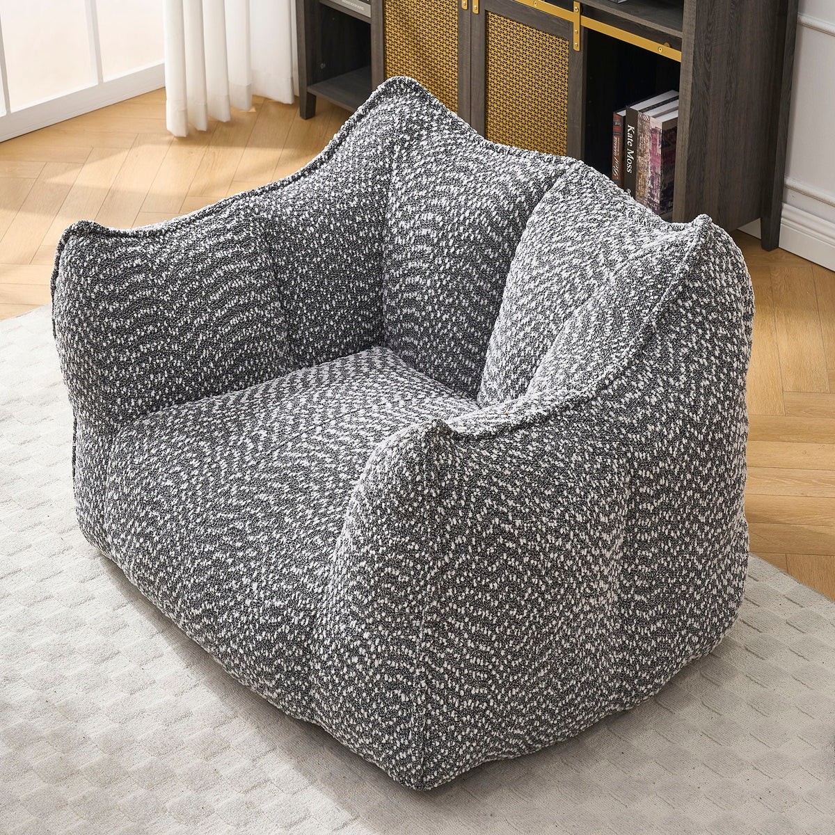 Comfortable Sofa Chairs With Highly Resilient Foam For Living Rooms And Bedrooms