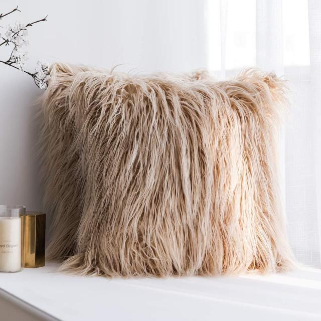 Soft Fur Polyester Cotton Pillow Covers Cushion Covers Luxury Soft Decorative Pillow Covers Home Decor Pillow Covers Living Room Bedroom Decorative Pillowcase Shaggy Fluffy Cover 45x45CM